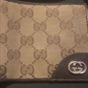 GUCCI WALLET